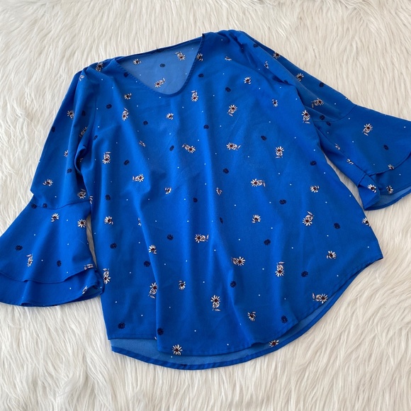 jcpenney Tops Jcpenny Blue Floral Blouse Poshmark